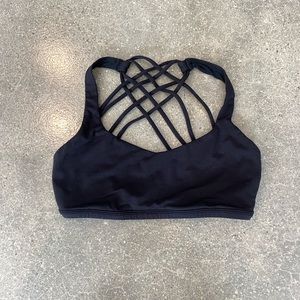Lululemon bra